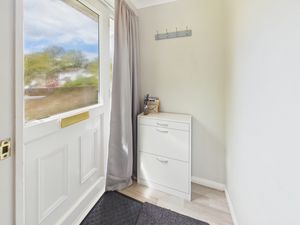 Porch- click for photo gallery
